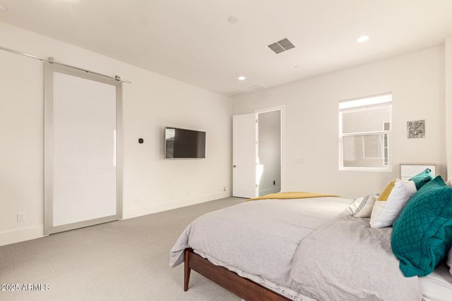 6804 E LYRA Drive, Scottsdale, AZ 85257