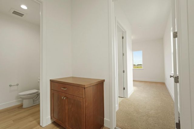 446 Tigris St, Manteca, CA 95337