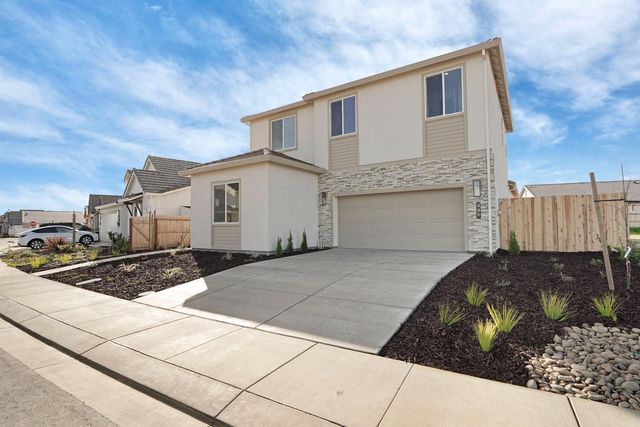 446 Tigris St, Manteca, CA 95337