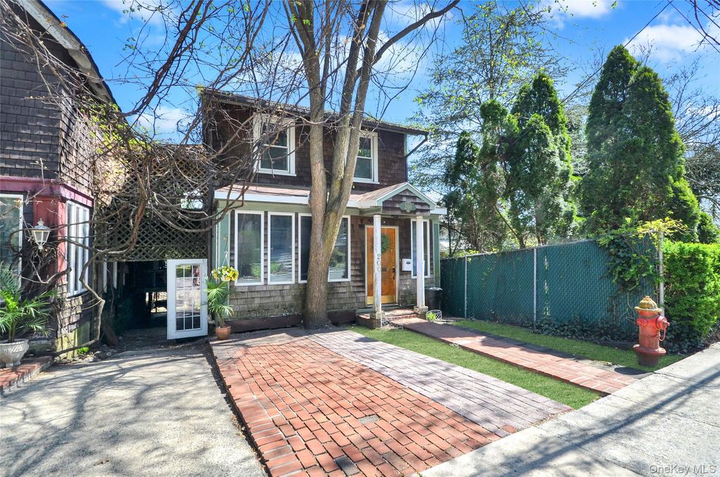 200 Parkview Avenue, Bronxville, NY 10708