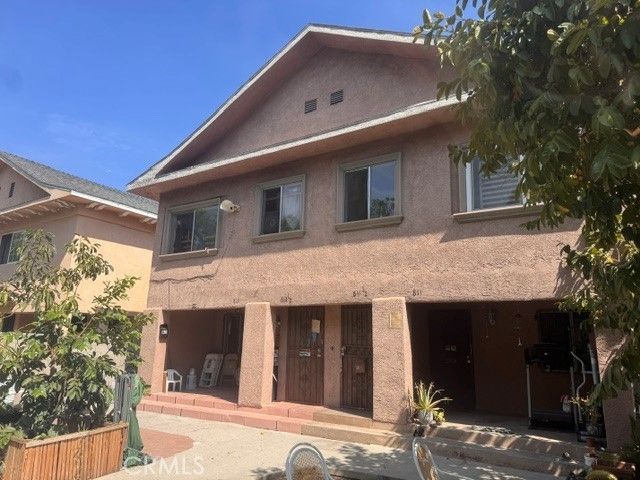 811 W 40th, Los Angeles, CA 90037