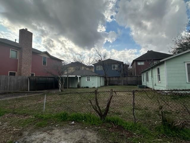 2543 Bevis Street, Houston, TX 77008
