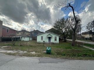 2543 Bevis Street, Houston, TX 77008