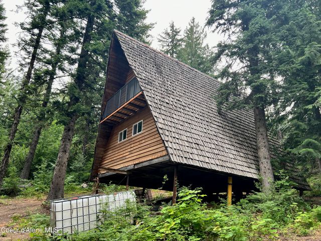 117 High Mountain Dr, Fernwood, ID 83830