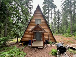 117 High Mountain Dr, Fernwood, ID 83830