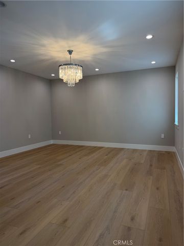 188 S Meridith, Pasadena, CA 91106