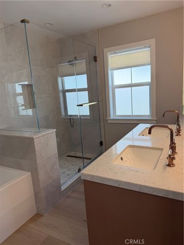 188 S Meridith, Pasadena, CA 91106
