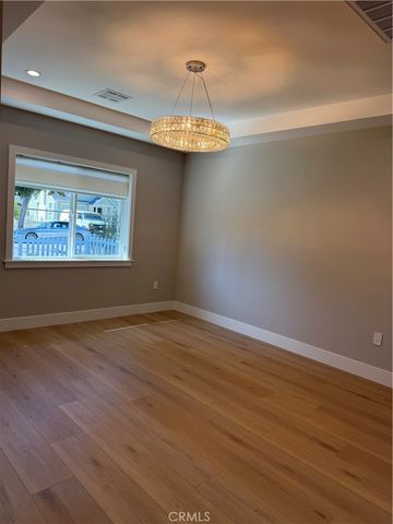 188 S Meridith, Pasadena, CA 91106