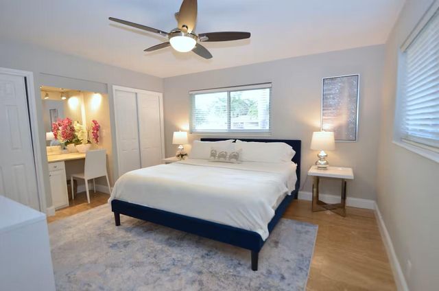 2060 Coco Palm Place, Lauderdale-By-The-Sea, Lauderdale By The Sea, FL 33062