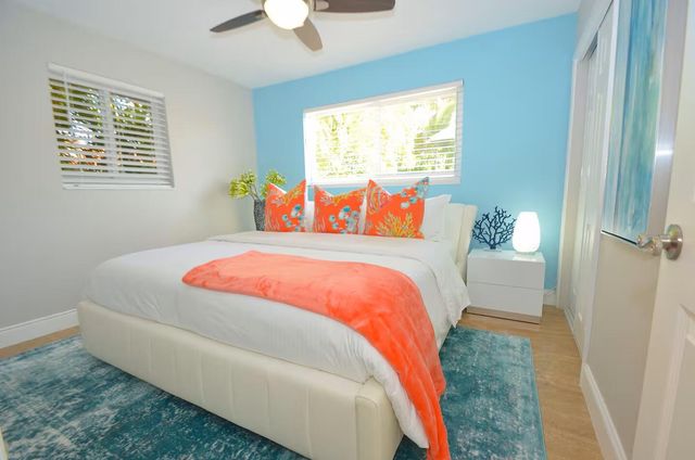 2060 Coco Palm Place, Lauderdale-By-The-Sea, Lauderdale By The Sea, FL 33062