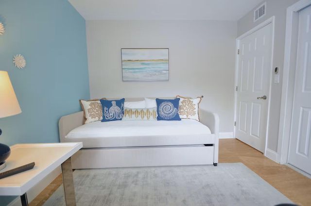 2060 Coco Palm Place, Lauderdale-By-The-Sea, Lauderdale By The Sea, FL 33062
