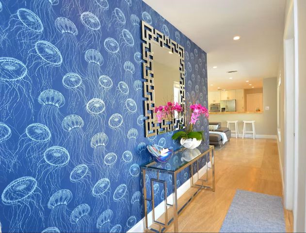 2060 Coco Palm Place, Lauderdale-By-The-Sea, Lauderdale By The Sea, FL 33062