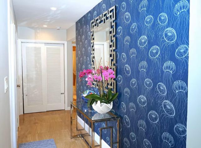 2060 Coco Palm Place, Lauderdale-By-The-Sea, Lauderdale By The Sea, FL 33062