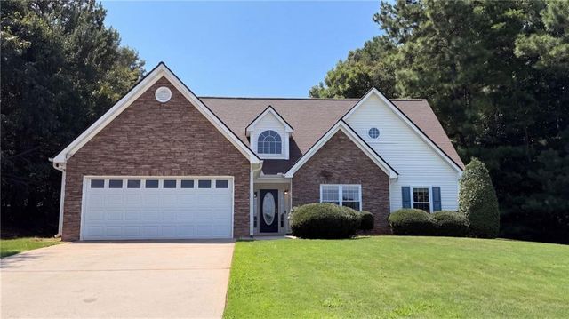 567 Deadwood Trail, Locust Grove, GA 30248