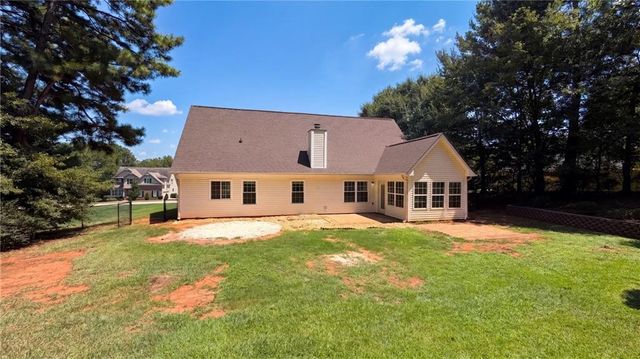 567 Deadwood Trail, Locust Grove, GA 30248