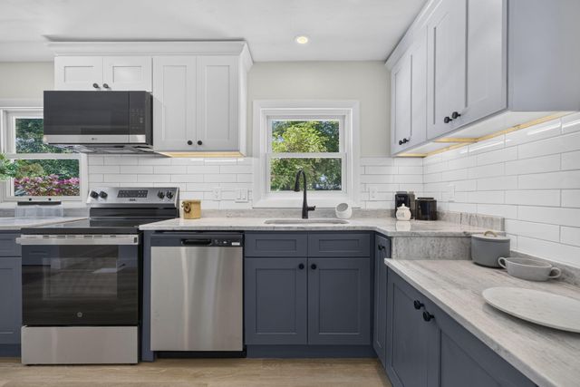46 Lake Shore Drive, East Falmouth, MA 02536