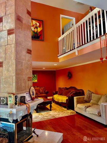 125 wainwright Drive, Matawan, NJ 07747