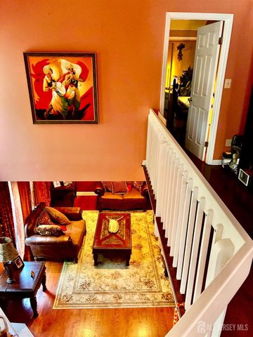 125 wainwright Drive, Matawan, NJ 07747