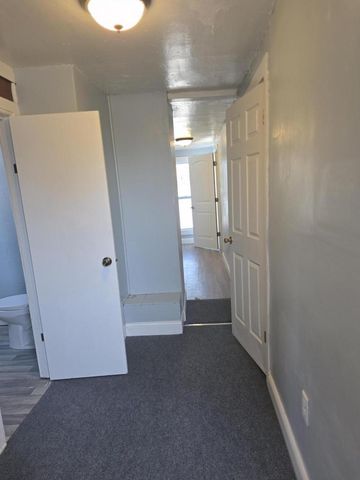1608 S Memorial DRIVE, Racine, WI 53403