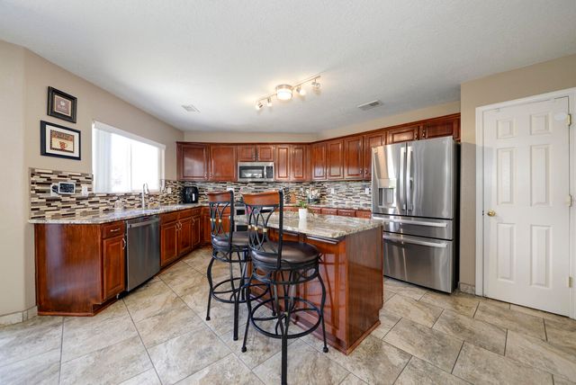 7619 Stadler Avenue NW, Albuquerque, NM 87114