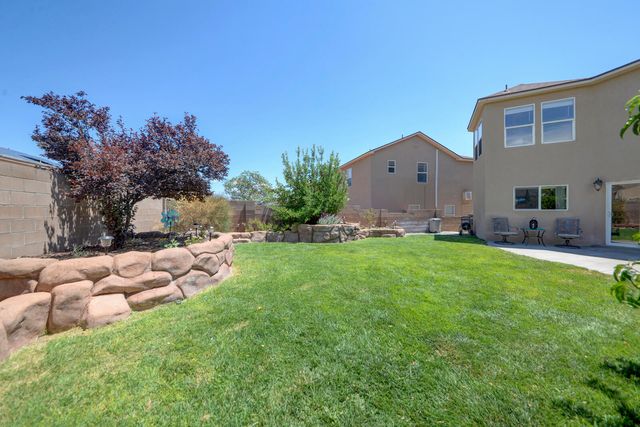 7619 Stadler Avenue NW, Albuquerque, NM 87114