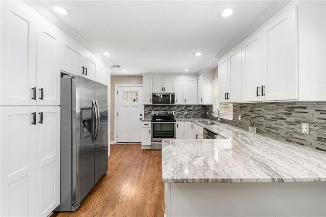 2128 Mark Trail, Decatur, GA 30032
