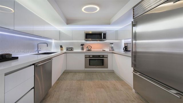 102 24th Street 1245, Miami Beach, FL 33139