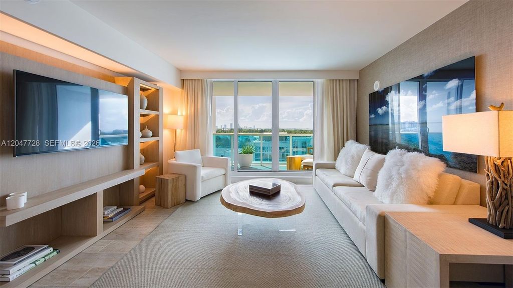 102 24th Street 1245, Miami Beach, FL 33139