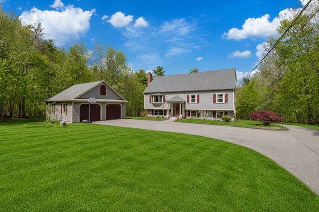 2 Howard Ln, Lakeville, MA 02347