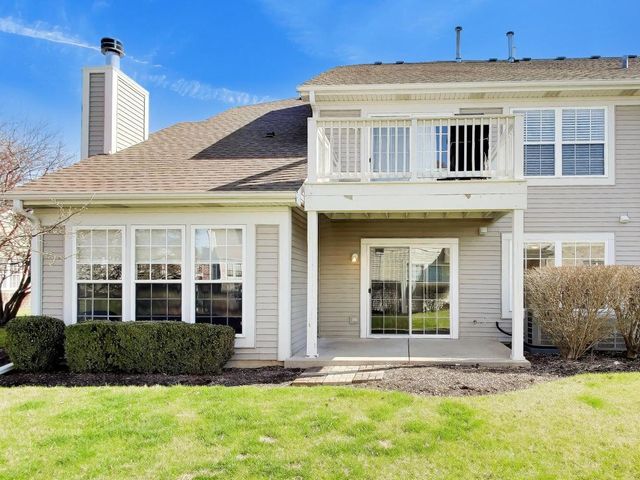 2710 Old Woods Trail, Plainfield, IL 60586