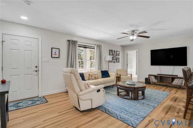 4990 Scandia Rd, Sandston, VA 23150