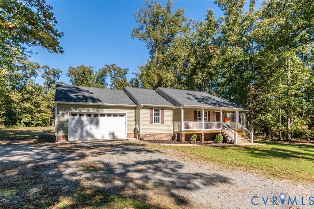 4990 Scandia Rd, Sandston, VA 23150