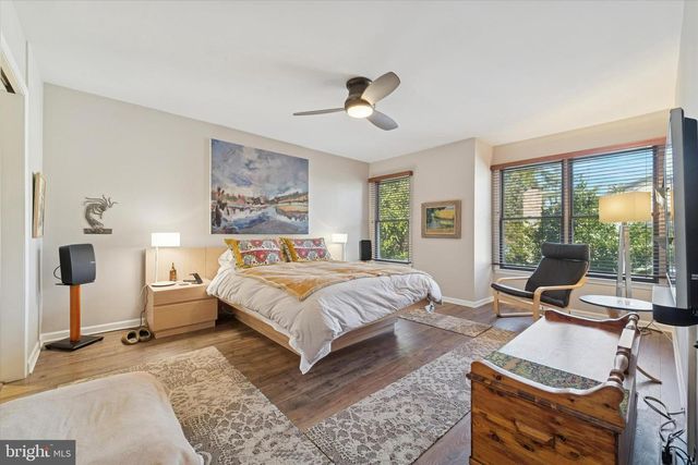 201 SPRINGHOUSE POND, Chesterbrook, PA 19087