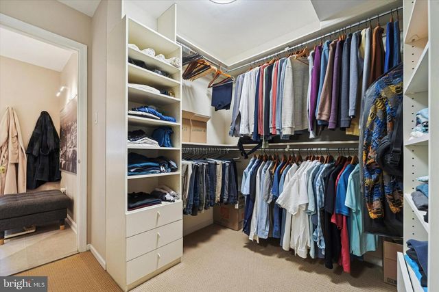 201 SPRINGHOUSE POND, Chesterbrook, PA 19087