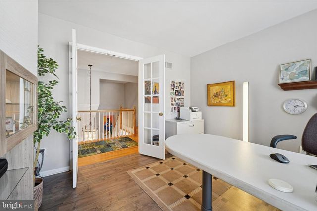 201 SPRINGHOUSE POND, Chesterbrook, PA 19087