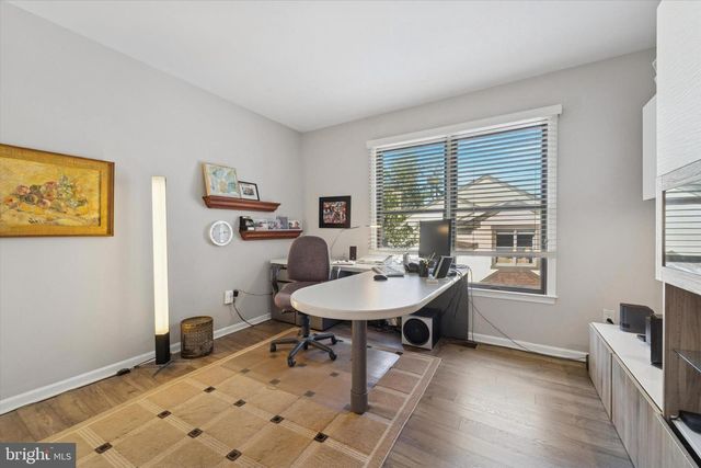 201 SPRINGHOUSE POND, Chesterbrook, PA 19087