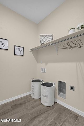 6953 Levee Circle, El Paso, TX 79932