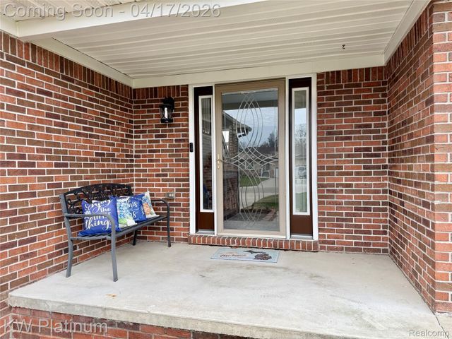 4837 Camelot Drive, Kimball Township, MI 48074