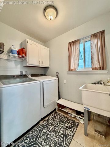 4837 Camelot Drive, Kimball Township, MI 48074
