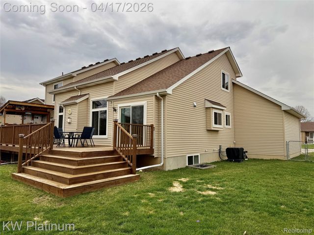 4837 Camelot Drive, Kimball Township, MI 48074