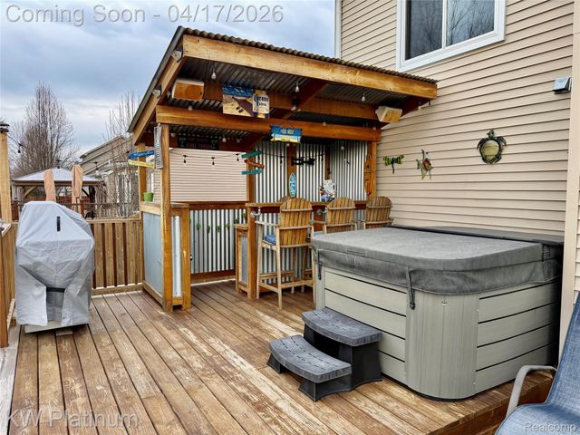 4837 Camelot Drive, Kimball Township, MI 48074