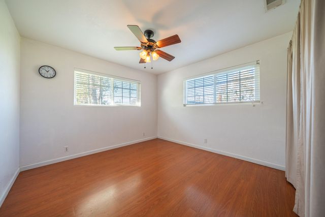 12141 Kern Drive, Redding, CA 96003