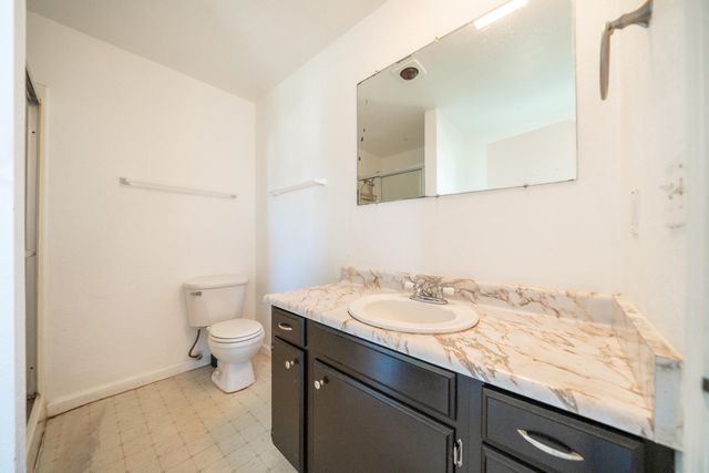 12141 Kern Drive, Redding, CA 96003