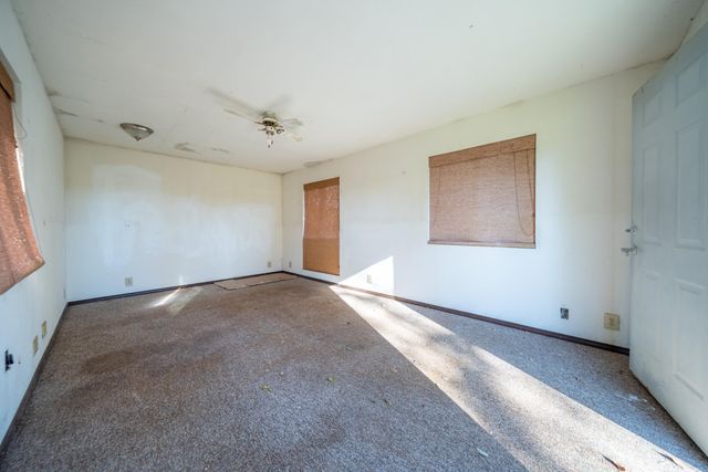 12141 Kern Drive, Redding, CA 96003