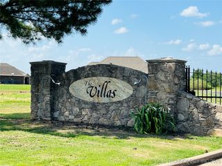 1112 Cobblestone Circle, Muskogee, OK 74403
