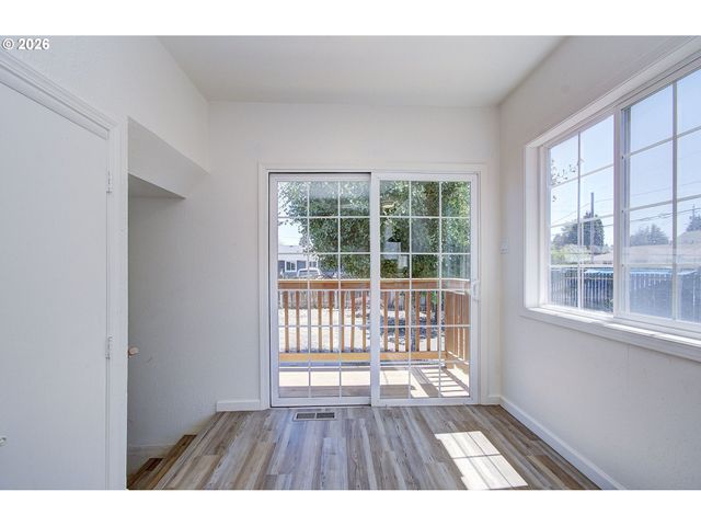 3209 BRIDGE St, Vancouver, WA 98661