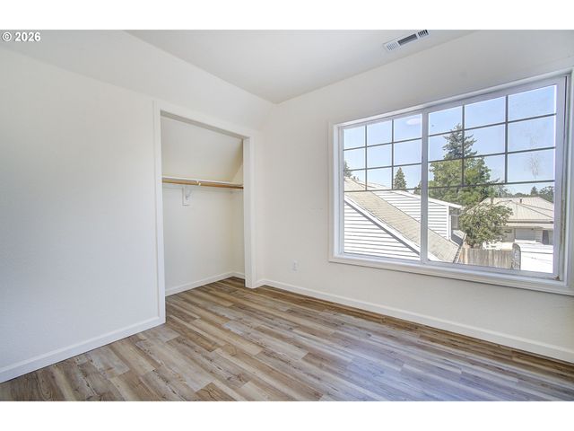 3209 BRIDGE St, Vancouver, WA 98661