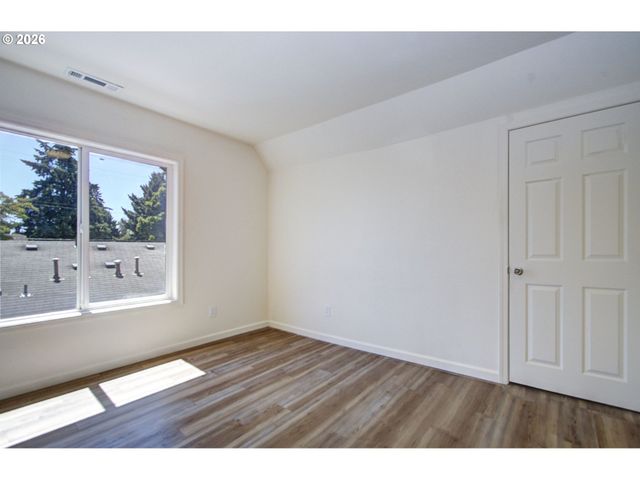3209 BRIDGE St, Vancouver, WA 98661