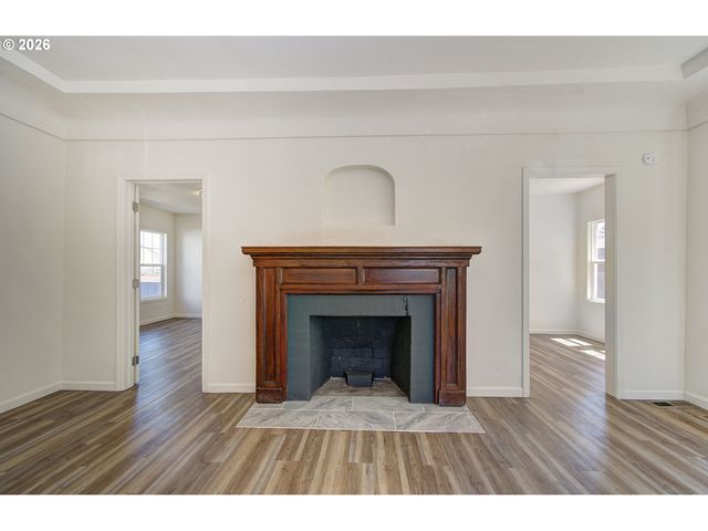 3209 BRIDGE St, Vancouver, WA 98661