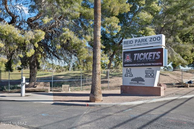 3601 E March Place, Tucson, AZ 85713